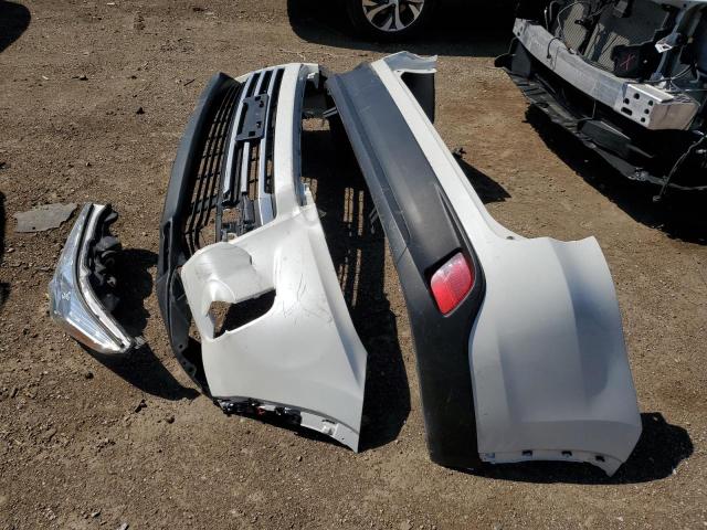 Photo 12 from auction – 2018 TOYOTA HIGHLANDER with VIN 5TDJZRFH2JS561701