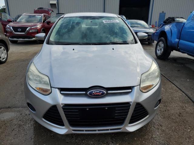 Foto 5 de la subasta – 2013 FORD FOCUS SE con VIN 1FADP3F22DL198081