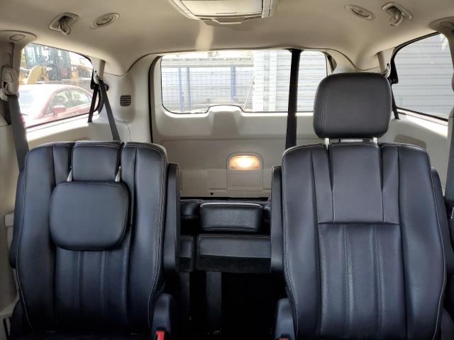 Photo 10 from auction – 2014 CHRYSLER TOWN & COU with VIN 2C4RC1BG7ER126058