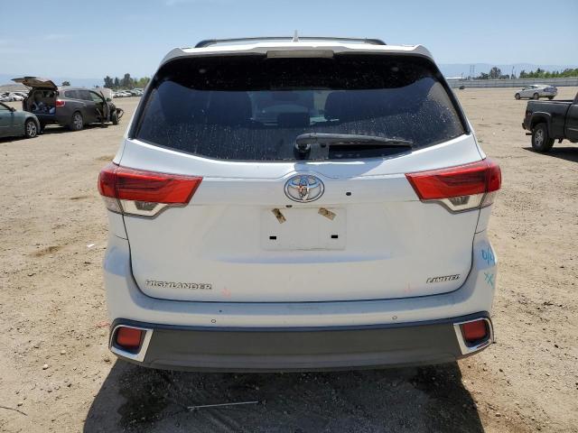 Photo 6 from auction – 2018 TOYOTA HIGHLANDER with VIN 5TDYZRFH5JS247054