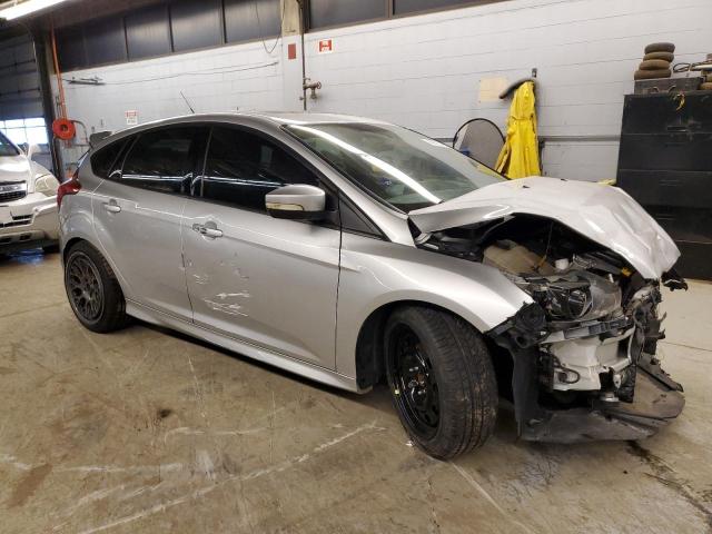 Photo 4 from auction – 2014 FORD FOCUS ST with VIN 1FADP3L94EL346508