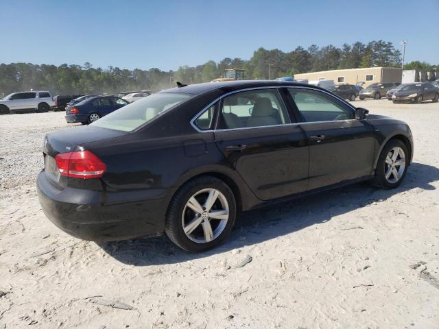 Photo 3 from auction – 2015 VOLKSWAGEN PASSAT S with VIN 1VWAS7A32FC100234