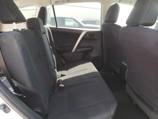 Photo 11 from auction – 2018 TOYOTA RAV4 LE with VIN 2T3BFREV7JW760374