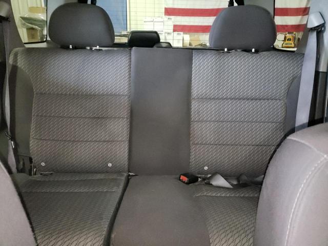 Photo 10 from auction – 2004 FORD ESCAPE XLT with VIN 1FMYU93184KA60906
