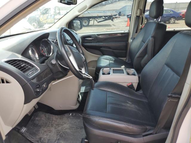 Photo 7 from auction – 2016 CHRYSLER TOWN & COU with VIN 2C4RC1BG3GR129798