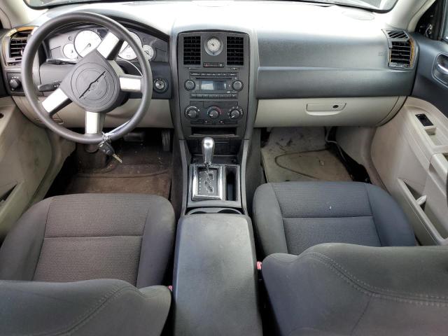 Фото 8 с аукциона – 2005 CHRYSLER 300 с VIN 2C3JA43R85H558978
