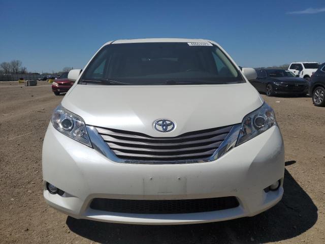 Photo 5 from auction – 2016 TOYOTA SIENNA XLE with VIN 5TDYK3DC9GS754962