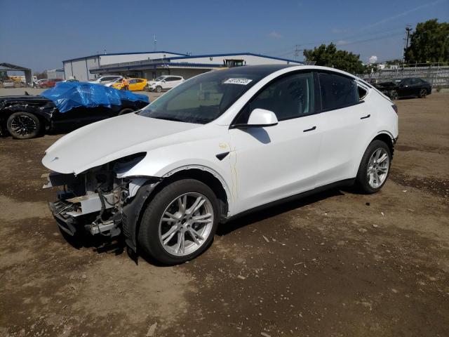 TESLA MODEL Y 2022 with VIN 7SAYGDEE0NF366028 - Photo from auction