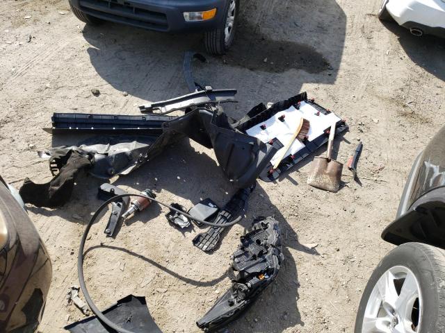 Photo 13 from auction – 2020 TOYOTA HIGHLANDER with VIN 5TDBZRBH9LS502013