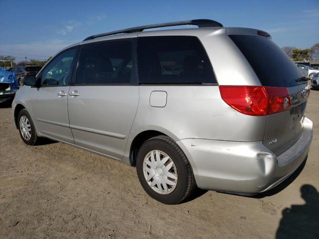 Photo 2 from auction – 2010 TOYOTA SIENNA CE with VIN 5TDKK4CC3AS331573