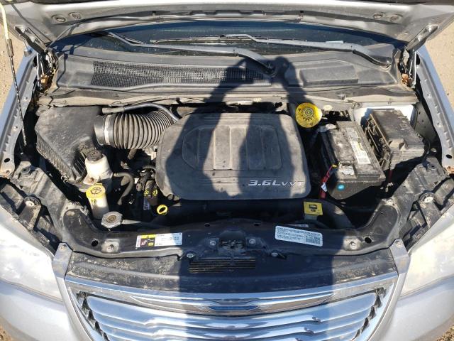 Photo 12 from auction – 2014 CHRYSLER TOWN & COU with VIN 2C4RC1BG2ER293315