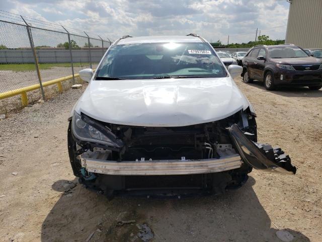Photo 5 from auction – 2017 CHRYSLER PACIFICA T with VIN 2C4RC1EG5HR804869