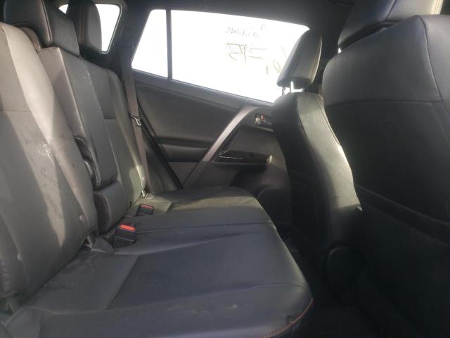 Photo 11 from auction – 2017 TOYOTA RAV4 SE with VIN JTMJFREV3HJ166739