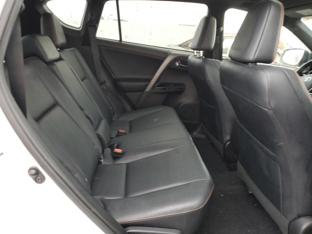 Photo 11 from auction – 2016 TOYOTA RAV4 SE with VIN 2T3NFREV2GW289207