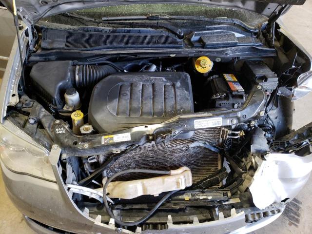 Photo 12 from auction – 2014 CHRYSLER TOWN & COU with VIN 2C4RC1BG4ER402289
