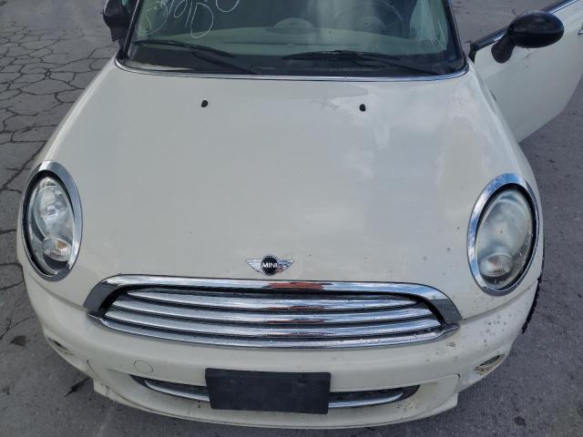 Photo 11 from auction – 2011 MINI COOPER CLU with VIN WMWZF3C53BTX82369