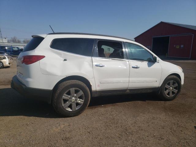 Photo 3 from auction – 2010 CHEVROLET TRAVERSE L with VIN 1GNLRFED2AS125533