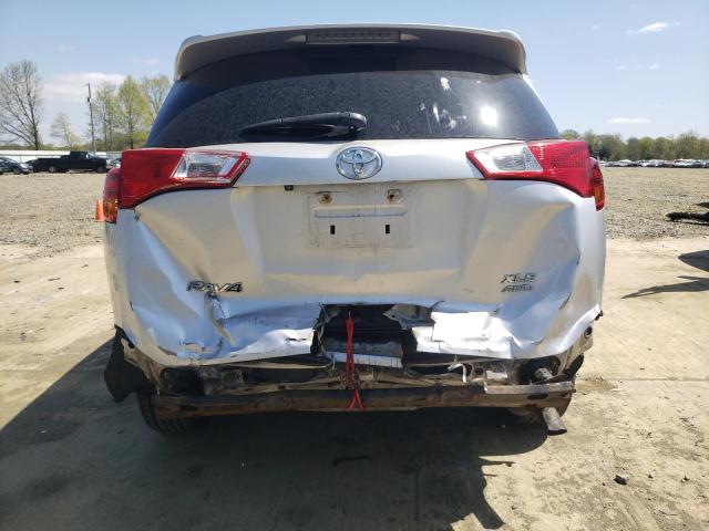 Photo 6 from auction – 2015 TOYOTA RAV4 XLE with VIN 2T3RFREV6FW239281