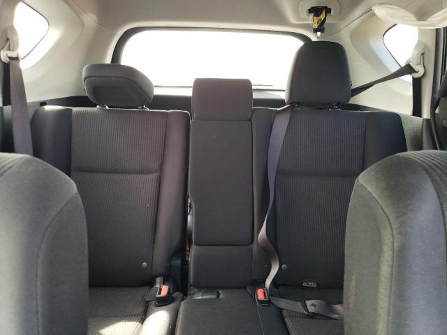 Photo 10 from auction – 2017 TOYOTA RAV4 LE with VIN JTMZFREV0HJ108820