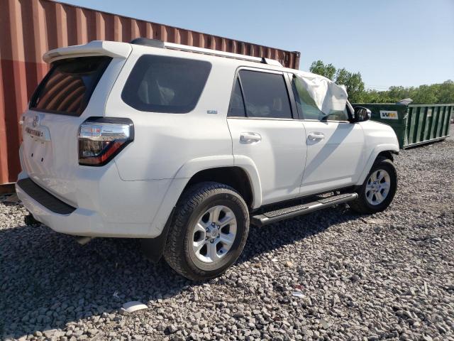 Photo 3 from auction – 2023 TOYOTA 4RUNNER SR with VIN JTEFU5JR8P5286410