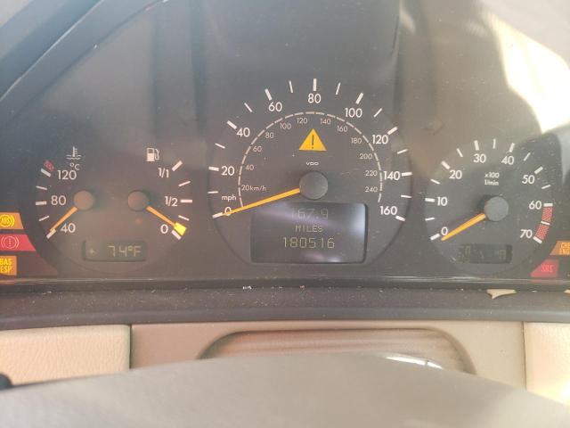 Photo 9 from auction – 2001 MERCEDES-BENZ E 320 4MAT with VIN WDBJF82J31X046503