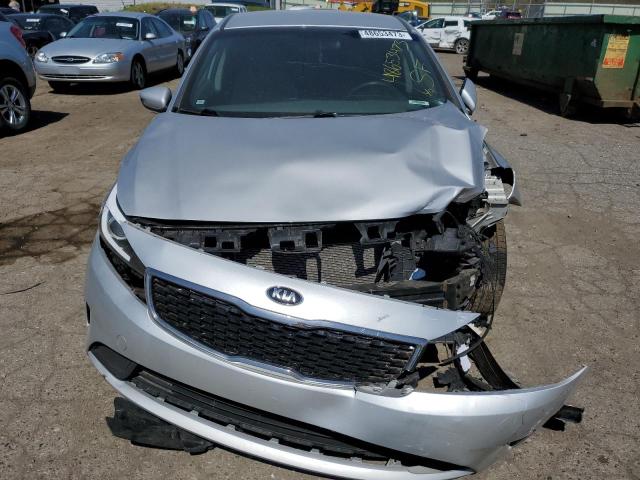 Photo 5 from auction – 2018 KIA FORTE LX with VIN 3KPFK4A79JE235495