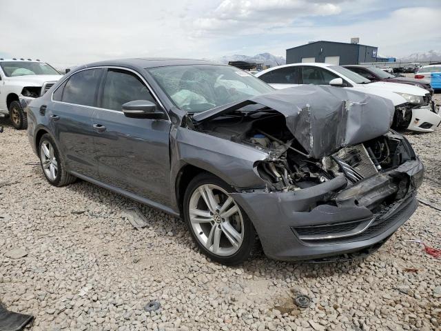Photo 4 from auction – 2014 VOLKSWAGEN PASSAT SE with VIN 1VWBS7A3XEC029447