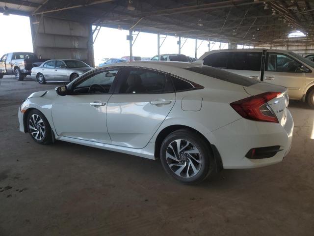 Photo 2 from auction – 2018 HONDA CIVIC EX with VIN 19XFC2F77JE012561
