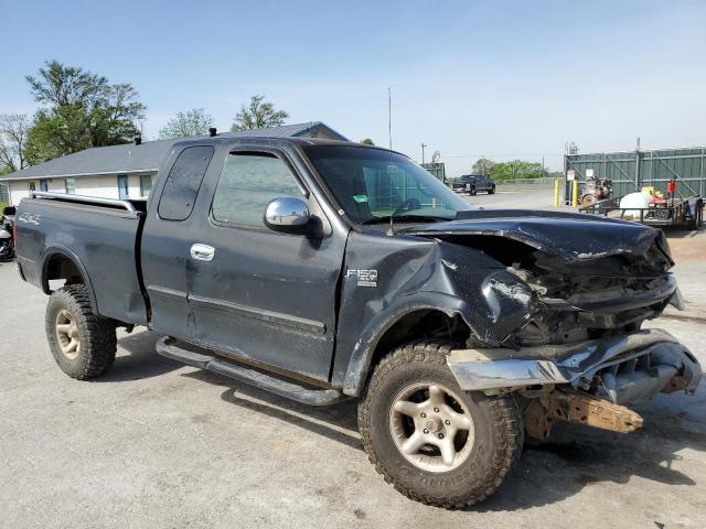 Foto 4 de la subasta – 2000 FORD F150 con VIN 1FTRX18W8YNA62407