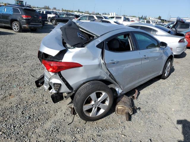 Photo 3 from auction – 2013 HYUNDAI ELANTRA GL with VIN 5NPDH4AE2DH261070