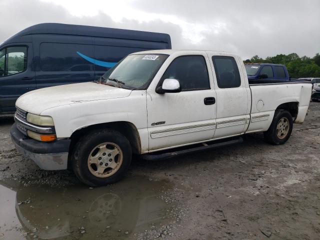 CHEVROLET SILVERADO 2002 with VIN 2GCEC19V921304761 - Photo from auction