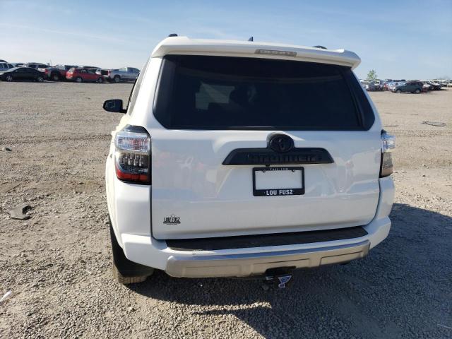 Photo 6 from auction – 2020 TOYOTA 4RUNNER SR with VIN JTEBU5JR6L5799440