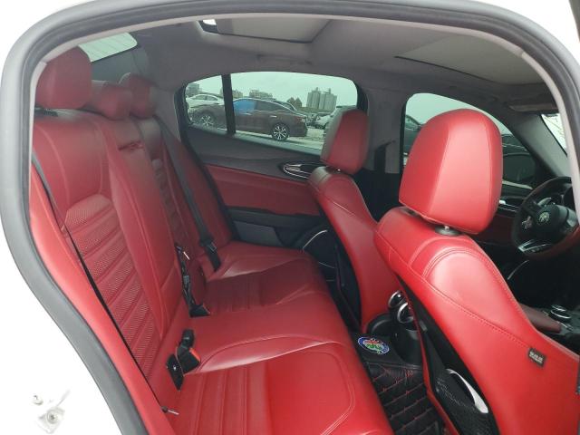 Photo 10 from auction – 2018 ALFA ROMEO GIULIA TI with VIN ZARFAECN2J7593984