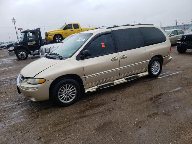 CHRYSLER TOWN & COU 2000 with VIN 1C4GP54L9YB572292 - Photo from auction