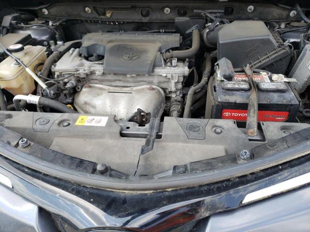 Photo 12 from auction – 2017 TOYOTA RAV4 XLE with VIN JTMRFREV4HD199430