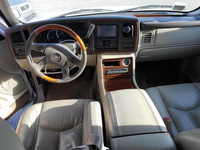 Photo 8 from auction – 2004 CADILLAC ESCALADE L with VIN 1GYEC63T04R215895
