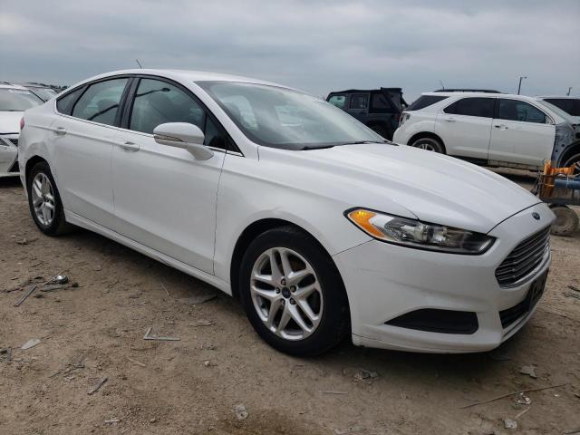 Photo 4 from auction – 2016 FORD FUSION SE with VIN 3FA6P0HD3GR285452