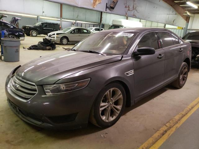 FORD TAURUS SE 2018 with VIN 1FAHP2D86JG102878 - Photo from auction