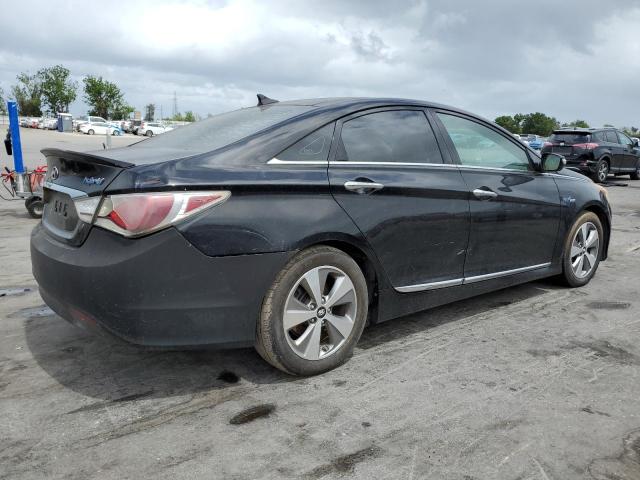 Photo 3 from auction – 2011 HYUNDAI SONATA HYB with VIN KMHEC4A42BA018935