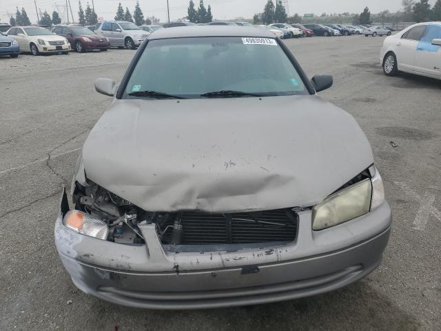 Photo 5 from auction – 2000 TOYOTA CAMRY CE with VIN 4T1BG22K0YU713947