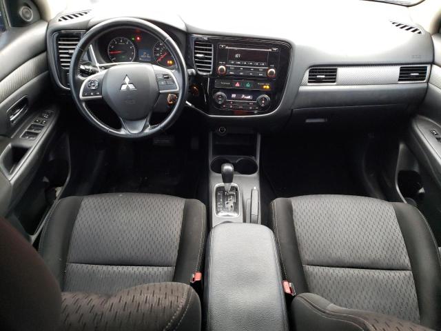 Photo 8 from auction – 2015 MITSUBISHI OUTLANDER with VIN JA4AD2A34FZ001230