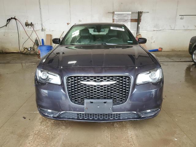Photo 5 from auction – 2017 CHRYSLER 300 S with VIN 2C3CCAGG1HH653705
