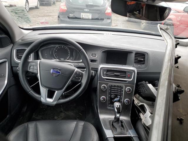 Photo 8 from auction – 2016 VOLVO V60 CROSS with VIN YV4612HK8G1015484