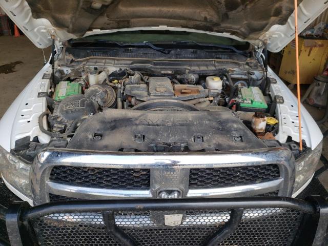 Photo 11 from auction – 2017 RAM 3500 ST with VIN 3C63R3GL2HG666229
