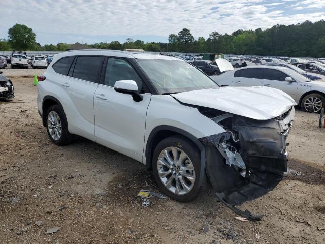 Photo 4 from auction – 2022 TOYOTA HIGHLANDER with VIN 5TDDZRBH1NS166059