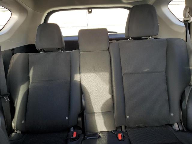 Photo 10 from auction – 2016 TOYOTA RAV4 LE with VIN 2T3BFREV8GW452476