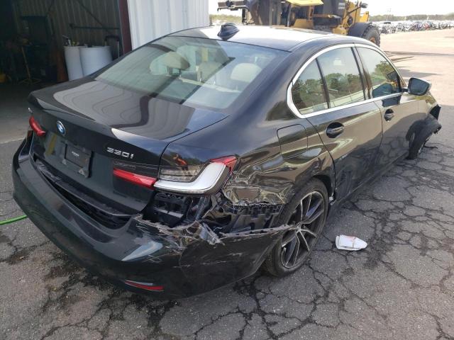 Photo 3 from auction – 2021 BMW 330XI with VIN 3MW5R7J04M8C11505