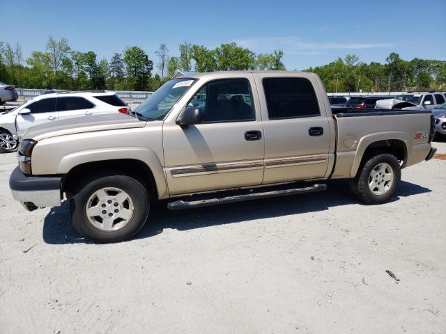 CHEVROLET SILVERADO 2004 with VIN 2GCEK13T541385674 - Photo from auction
