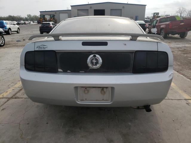 Photo 6 from auction – 2005 FORD MUSTANG with VIN 1ZVFT80NX55109908