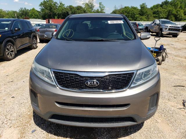 Photo 5 from auction – 2015 KIA SORENTO LX with VIN 5XYKT3A60FG595472